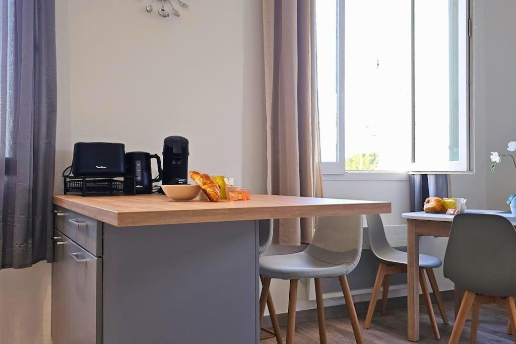 L'Orchidee, Proche De La Gare Avec Clim Et Terrasse Appartement Narbonne Buitenkant foto